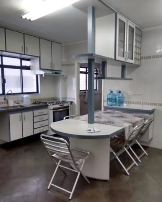 Apartamento com 3 quartos à venda, 143m2 em Pitangueiras, Guaruja - SP - imagem 8 Foto 8 de Apartamento com 3 quartos à venda, 143m2 em Pitangueiras, Guaruja - SP