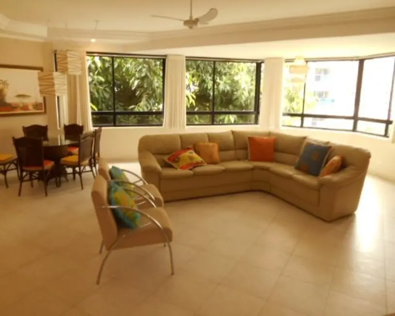 Foto 1 de Apartamento com 3 quartos à venda, 189m2 em Pitangueiras, Guaruja - SP