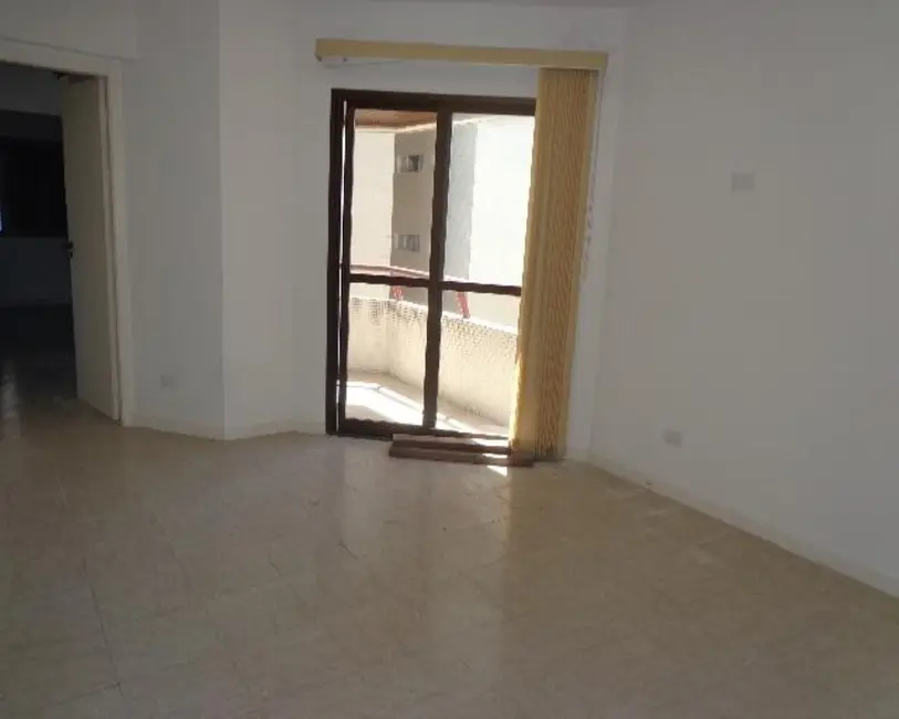 Apartamento com 3 quartos à venda, 185m2 em Pitangueiras, Guaruja - SP - imagem 5 Foto 5 de Apartamento com 3 quartos à venda, 185m2 em Pitangueiras, Guaruja - SP