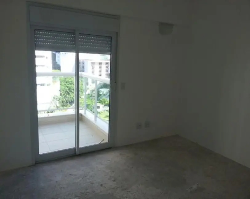 Foto 1 de Apartamento com 2 quartos à venda, 90m2 em Jardim Astúrias, Guaruja - SP
