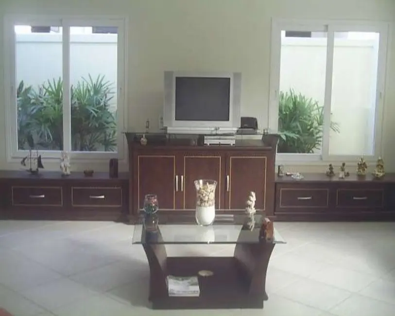 Sobrado com 5 quartos à venda e para alugar, 446m2 em Acapulco, Guaruja - SP - imagem 8 Foto 8 de Sobrado com 5 quartos à venda e para alugar, 446m2 em Acapulco, Guaruja - SP