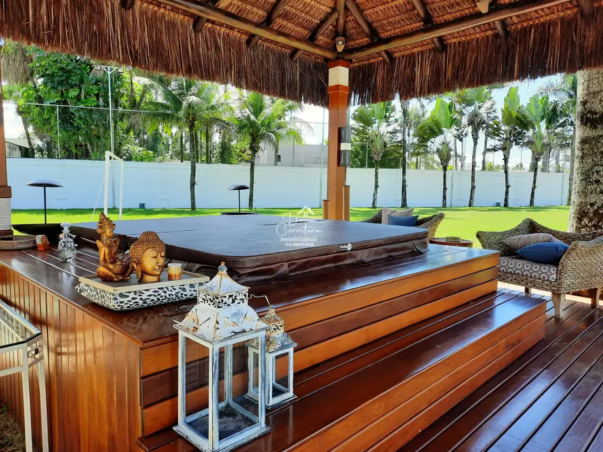Sobrado com 6 quartos à venda, 1200m2 em Acapulco, Guaruja - SP - imagem 3 Foto 3 de Sobrado com 6 quartos à venda, 1200m2 em Acapulco, Guaruja - SP