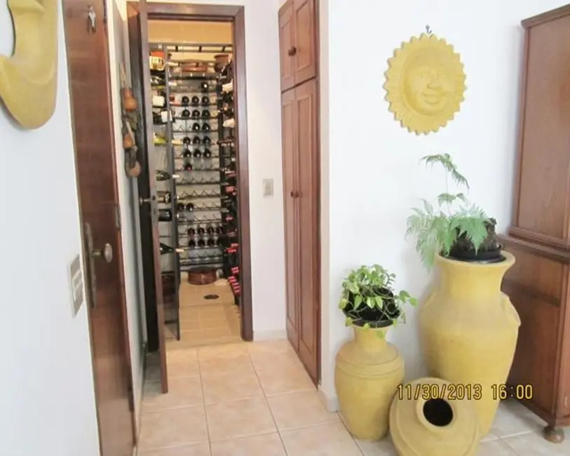 Foto 5 de Apartamento com 4 quartos à venda, 228m2 em Pitangueiras, Guaruja - SP