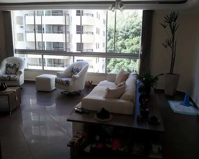 Apartamento com 3 quartos à venda, 156m2 em Guaruja - SP - imagem 2 Foto 2 de Apartamento com 3 quartos à venda, 156m2 em Guaruja - SP