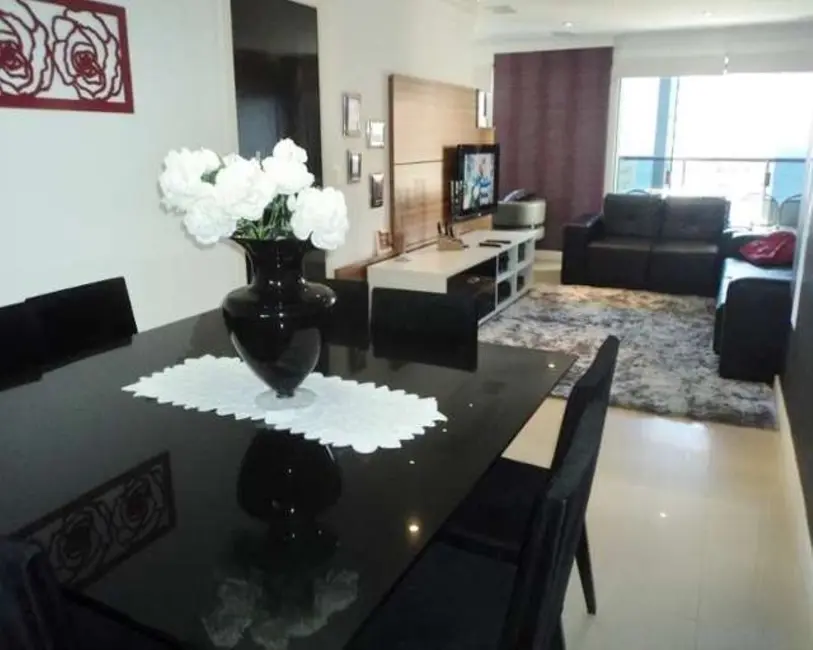 Apartamento com 3 quartos à venda, 170m2 em Guaruja - SP - imagem 1 Foto 1 de Apartamento com 3 quartos à venda, 170m2 em Guaruja - SP