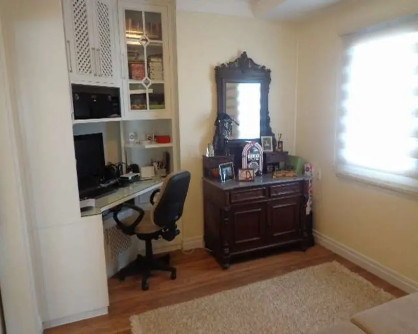 Apartamento com 4 quartos à venda, 232m2 em Pitangueiras, Guaruja - SP - imagem 3 Foto 3 de Apartamento com 4 quartos à venda, 232m2 em Pitangueiras, Guaruja - SP