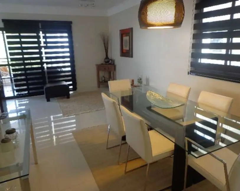 Apartamento com 4 quartos à venda, 232m2 em Pitangueiras, Guaruja - SP - imagem 2 Foto 2 de Apartamento com 4 quartos à venda, 232m2 em Pitangueiras, Guaruja - SP