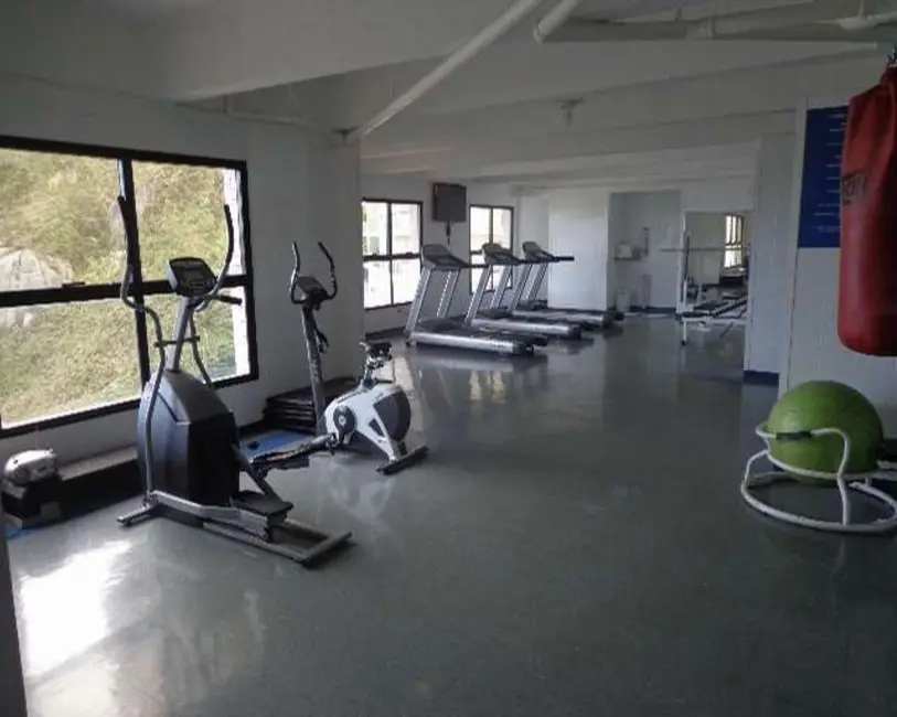 Foto 7 de Apartamento com 3 quartos à venda, 251m2 em Jardim Astúrias, Guaruja - SP