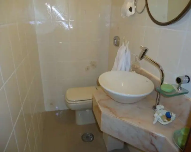 Apartamento com 4 quartos à venda e para alugar, 265m2 em Pitangueiras, Guaruja - SP - imagem 7 Foto 7 de Apartamento com 4 quartos à venda e para alugar, 265m2 em Pitangueiras, Guaruja - SP