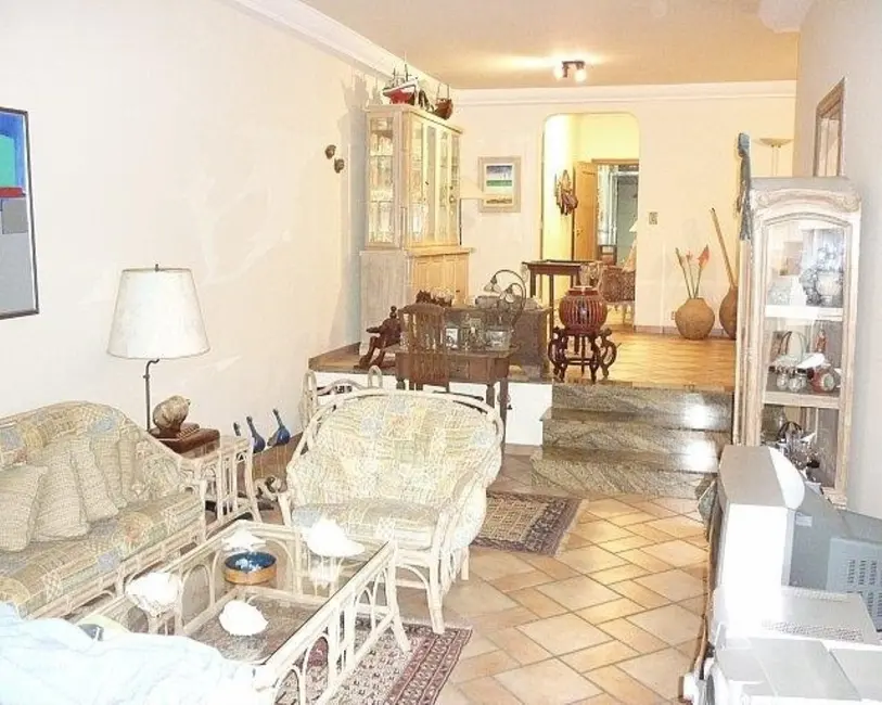 Apartamento com 3 quartos à venda, 125m2 em Pitangueiras, Guaruja - SP - imagem 1 Foto 1 de Apartamento com 3 quartos à venda, 125m2 em Pitangueiras, Guaruja - SP