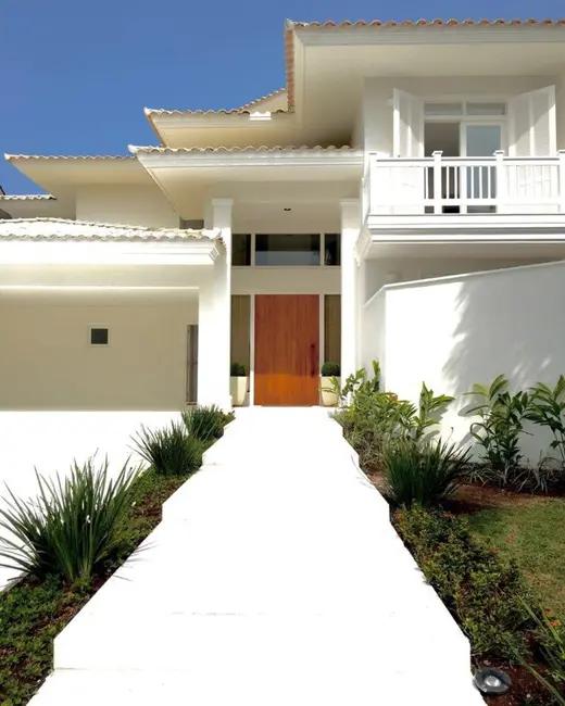 Sobrado com 6 quartos à venda, 800m2 em Jardim Acapulco, Guaruja - SP - imagem 6 Foto 6 de Sobrado com 6 quartos à venda, 800m2 em Jardim Acapulco, Guaruja - SP