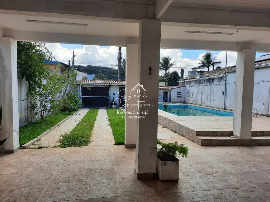 Sobrado com 5 quartos à venda, 350m2 em Guaiúba, Guaruja - SP - imagem 5 Foto 5 de Sobrado com 5 quartos à venda, 350m2 em Guaiúba, Guaruja - SP