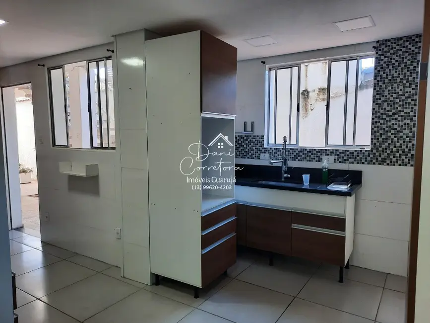 Sobrado com 5 quartos à venda, 350m2 em Guaiúba, Guaruja - SP - imagem 7 Foto 7 de Sobrado com 5 quartos à venda, 350m2 em Guaiúba, Guaruja - SP