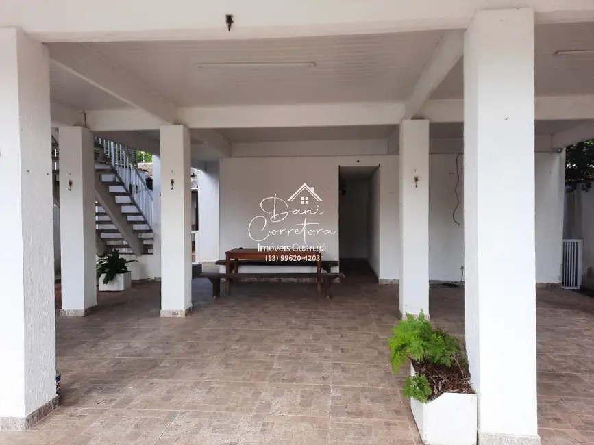 Sobrado com 5 quartos à venda, 350m2 em Guaiúba, Guaruja - SP - imagem 4 Foto 4 de Sobrado com 5 quartos à venda, 350m2 em Guaiúba, Guaruja - SP