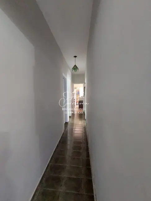 Sobrado com 3 quartos à venda, 203m2 em Vila Santa Rosa, Guaruja - SP - imagem 8 Foto 8 de Sobrado com 3 quartos à venda, 203m2 em Vila Santa Rosa, Guaruja - SP