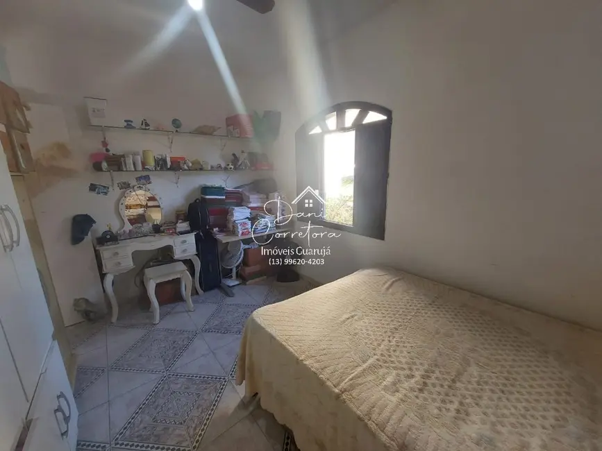 Sobrado com 2 quartos à venda em Vila Santo Antônio, Guaruja - SP - imagem 7 Foto 7 de Sobrado com 2 quartos à venda em Vila Santo Antônio, Guaruja - SP