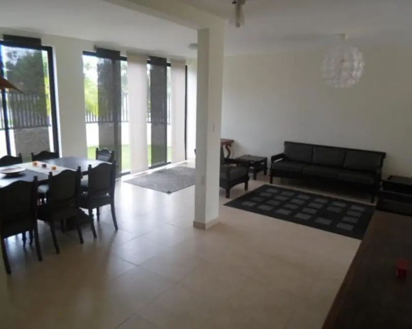 Sobrado com 3 quartos à venda e para alugar, 160m2 em Enseada, Guaruja - SP - imagem 6 Foto 6 de Sobrado com 3 quartos à venda e para alugar, 160m2 em Enseada, Guaruja - SP