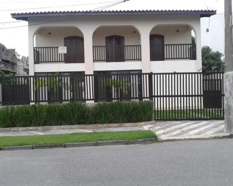 Sobrado com 3 quartos à venda e para alugar, 160m2 em Enseada, Guaruja - SP - imagem 7 Foto 7 de Sobrado com 3 quartos à venda e para alugar, 160m2 em Enseada, Guaruja - SP