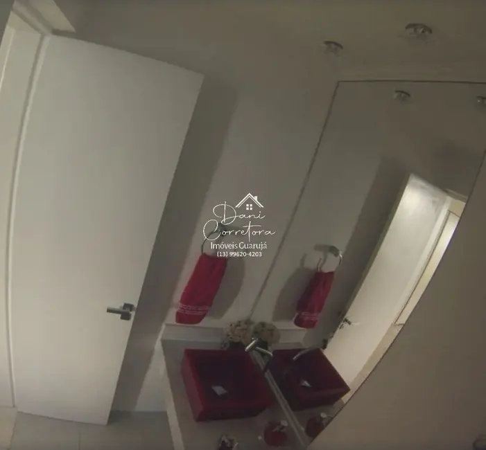 Apartamento com 5 quartos à venda e para alugar, 220m2 em Pitangueiras, Guaruja - SP - imagem 6 Foto 6 de Apartamento com 5 quartos à venda e para alugar, 220m2 em Pitangueiras, Guaruja - SP