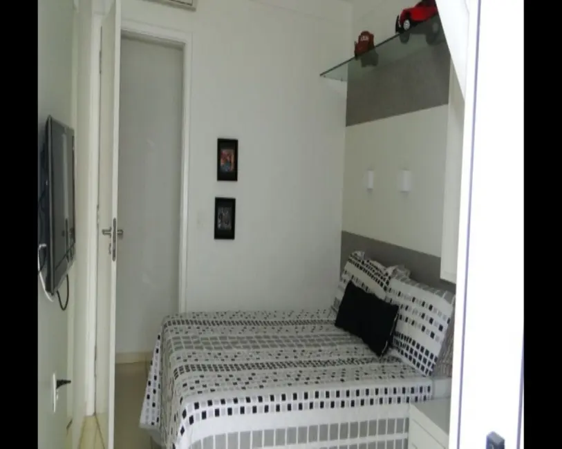 Apartamento com 4 quartos à venda e para alugar, 124m2 em Enseada, Guaruja - SP - imagem 8 Foto 8 de Apartamento com 4 quartos à venda e para alugar, 124m2 em Enseada, Guaruja - SP