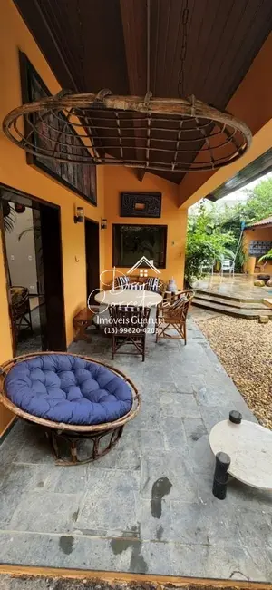 Pousada com 7 quartos à venda, 320m2 em Enseada, Guaruja - SP - imagem 6 Foto 6 de Pousada com 7 quartos à venda, 320m2 em Enseada, Guaruja - SP