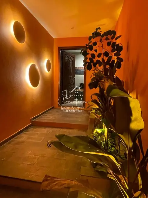 Pousada com 7 quartos à venda, 320m2 em Enseada, Guaruja - SP - imagem 3 Foto 3 de Pousada com 7 quartos à venda, 320m2 em Enseada, Guaruja - SP