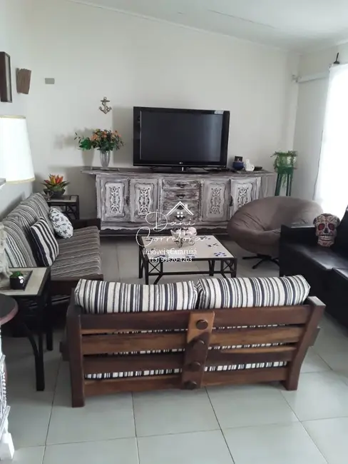 Sobrado com 5 quartos à venda, 178m2 em Enseada, Guaruja - SP - imagem 3 Foto 3 de Sobrado com 5 quartos à venda, 178m2 em Enseada, Guaruja - SP