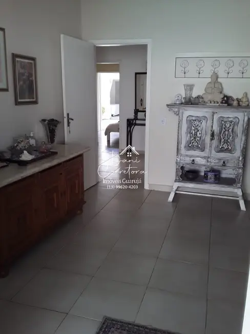 Sobrado com 5 quartos à venda, 178m2 em Enseada, Guaruja - SP - imagem 5 Foto 5 de Sobrado com 5 quartos à venda, 178m2 em Enseada, Guaruja - SP