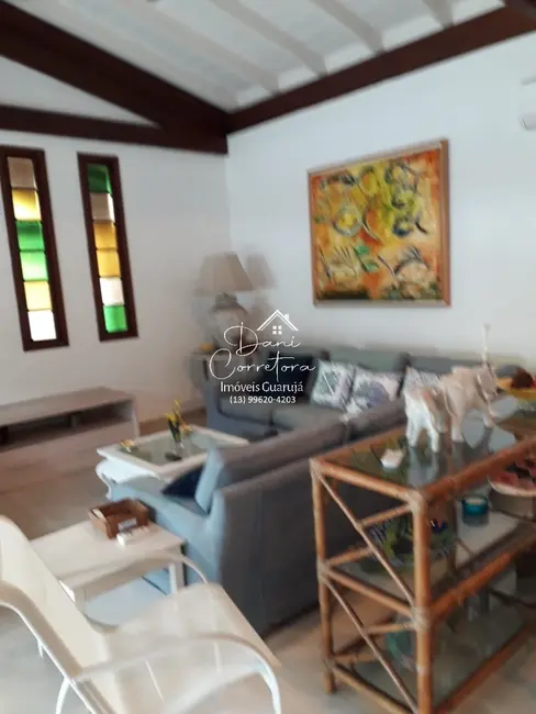 Sobrado com 4 quartos à venda, 420m2 em Enseada, Guaruja - SP - imagem 8 Foto 8 de Sobrado com 4 quartos à venda, 420m2 em Enseada, Guaruja - SP
