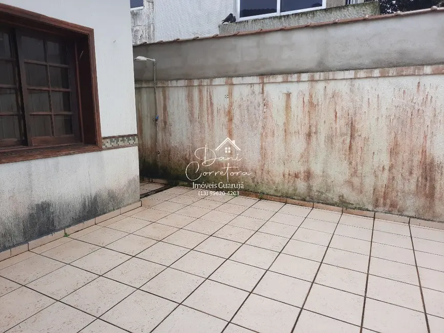 Pousada com 6 quartos à venda e para alugar, 220m2 em Loteamento João Batista Julião, Guaruja - SP - imagem 5 Foto 5 de Pousada com 6 quartos à venda e para alugar, 220m2 em Loteamento João Batista Julião, Guaruja - SP