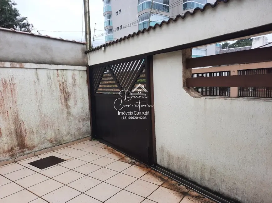 Pousada com 6 quartos à venda e para alugar, 220m2 em Loteamento João Batista Julião, Guaruja - SP - imagem 3 Foto 3 de Pousada com 6 quartos à venda e para alugar, 220m2 em Loteamento João Batista Julião, Guaruja - SP