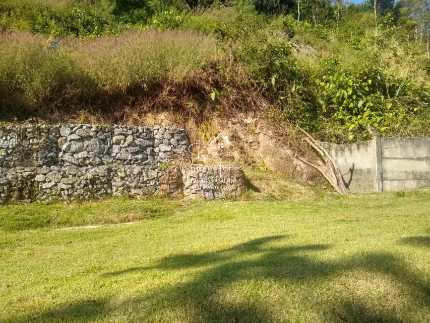 Sobrado com 1 quarto à venda em Vila Santo Antônio, Guaruja - SP - imagem 9 Foto 9 de Sobrado com 1 quarto à venda em Vila Santo Antônio, Guaruja - SP