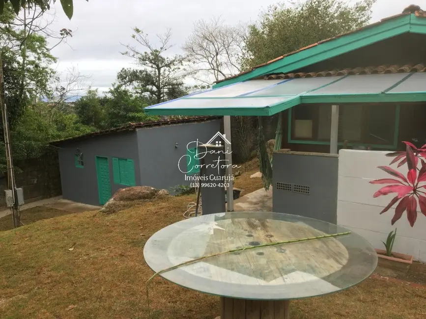 Sobrado com 1 quarto à venda em Vila Santo Antônio, Guaruja - SP - imagem 3 Foto 3 de Sobrado com 1 quarto à venda em Vila Santo Antônio, Guaruja - SP