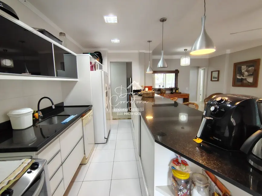 Foto 8 de Apartamento com 3 quartos à venda, 157m2 em Vila Alzira, Guaruja - SP