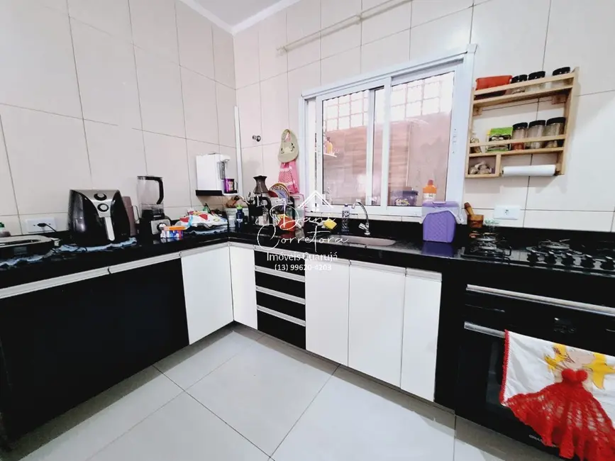 Sobrado com 2 quartos à venda, 90m2 em Enseada, Guaruja - SP - imagem 9 Foto 9 de Sobrado com 2 quartos à venda, 90m2 em Enseada, Guaruja - SP