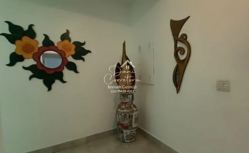 Sobrado com 5 quartos à venda, 350m2 em Enseada, Guaruja - SP - imagem 7 Foto 7 de Sobrado com 5 quartos à venda, 350m2 em Enseada, Guaruja - SP