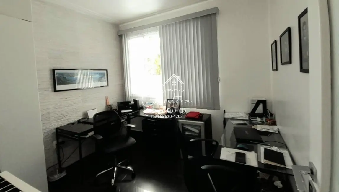 Sobrado com 5 quartos à venda, 350m2 em Enseada, Guaruja - SP - imagem 8 Foto 8 de Sobrado com 5 quartos à venda, 350m2 em Enseada, Guaruja - SP