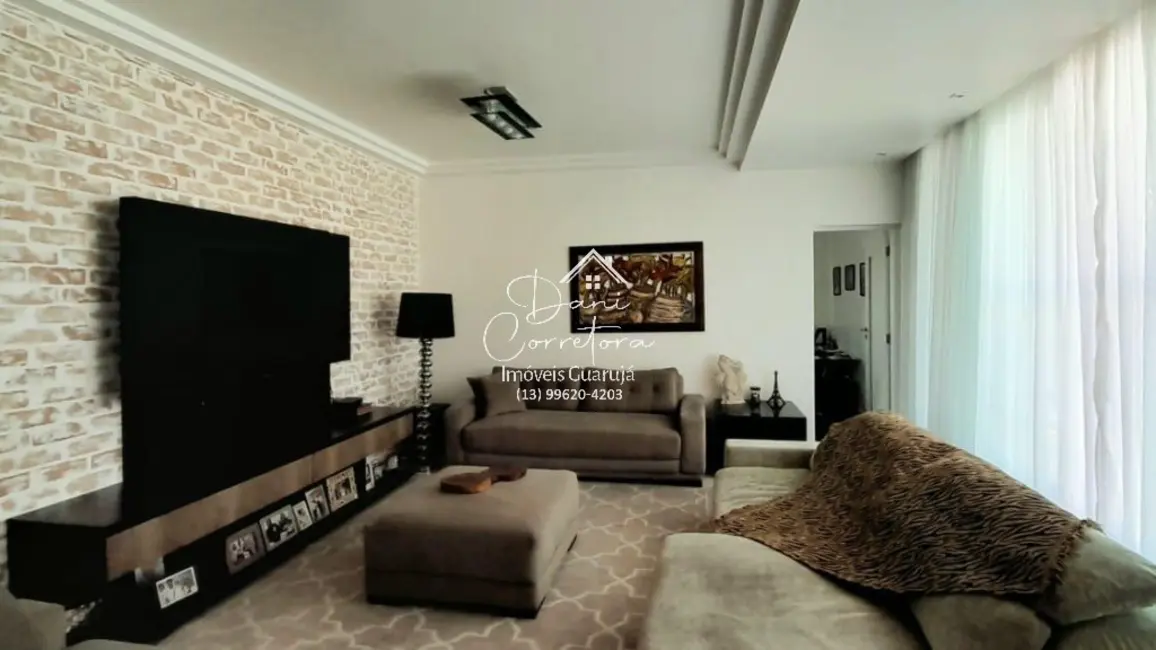 Sobrado com 5 quartos à venda, 350m2 em Enseada, Guaruja - SP - imagem 6 Foto 6 de Sobrado com 5 quartos à venda, 350m2 em Enseada, Guaruja - SP