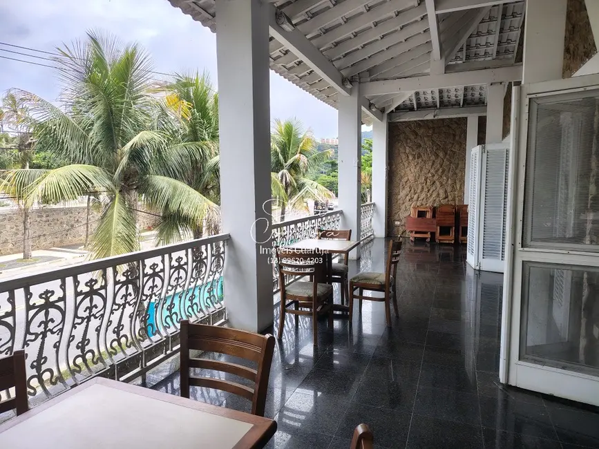 Pousada com 18 quartos à venda, 900m2 em Balneário Praia do Pernambuco, Guaruja - SP - imagem 2 Foto 2 de Pousada com 18 quartos à venda, 900m2 em Balneário Praia do Pernambuco, Guaruja - SP