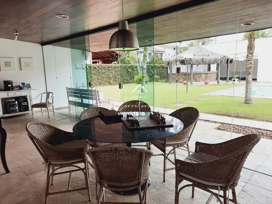 Sobrado com 6 quartos à venda, 480m2 em Jardim Acapulco, Guaruja - SP - imagem 7 Foto 7 de Sobrado com 6 quartos à venda, 480m2 em Jardim Acapulco, Guaruja - SP