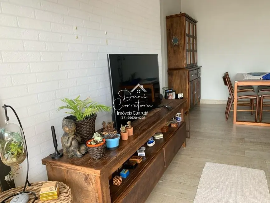 Foto 9 de Apartamento com 2 quartos à venda, 70m2 em Jardim Las Palmas, Guaruja - SP