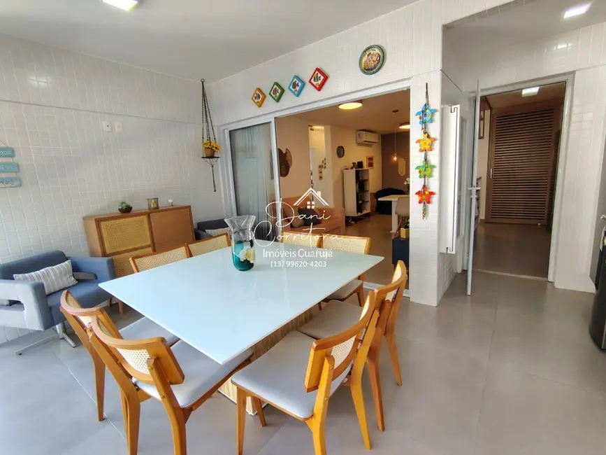 Foto 9 de Apartamento com 3 quartos à venda, 121m2 em Jardim Las Palmas, Guaruja - SP