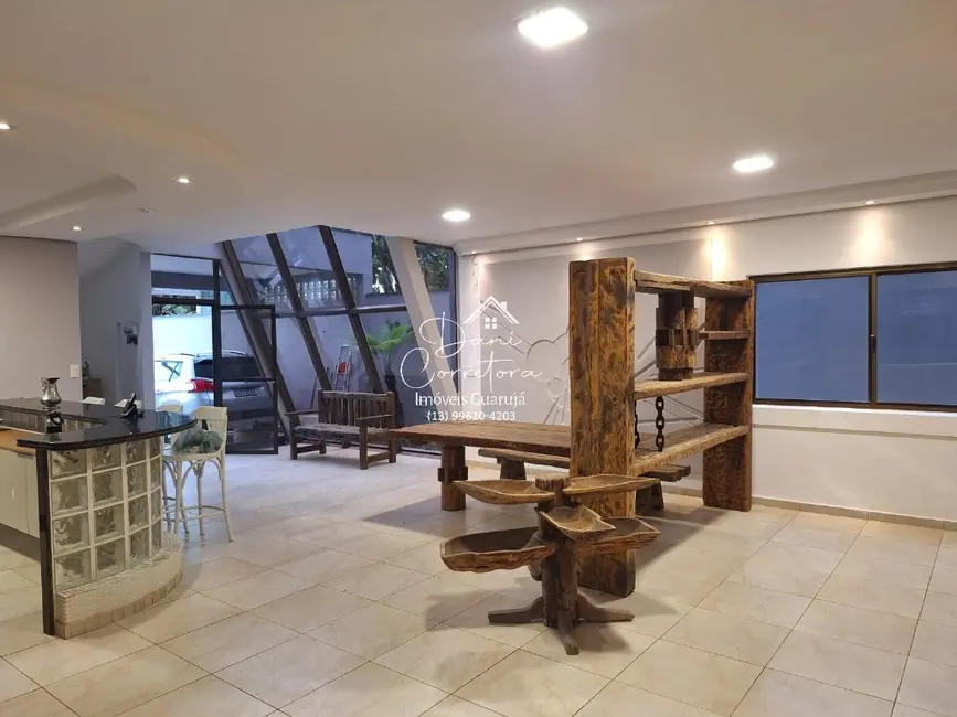 Sobrado com 5 quartos à venda, 250m2 em Jardim Virgínia, Guaruja - SP - imagem 7 Foto 7 de Sobrado com 5 quartos à venda, 250m2 em Jardim Virgínia, Guaruja - SP