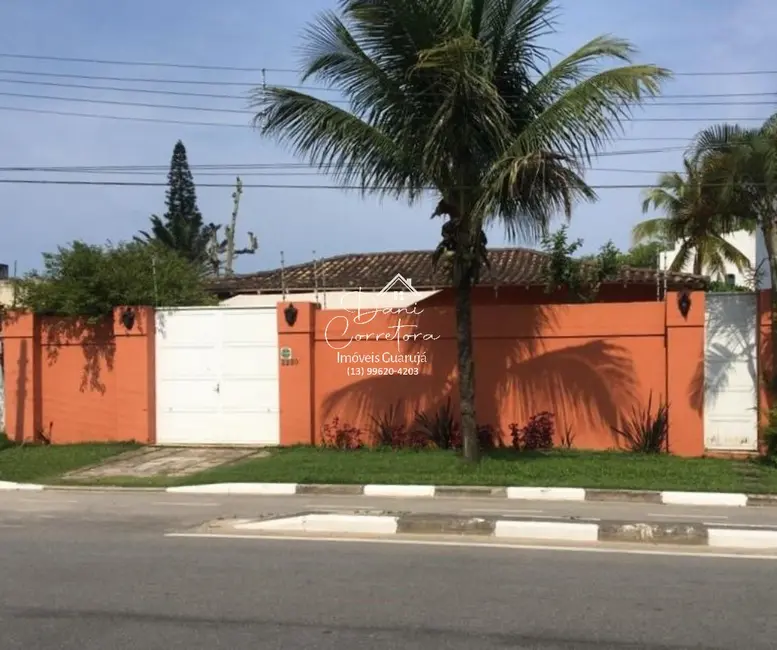 Sobrado com 7 quartos à venda, 463m2 em Balneário Praia do Pernambuco, Guaruja - SP - imagem 5 Foto 5 de Sobrado com 7 quartos à venda, 463m2 em Balneário Praia do Pernambuco, Guaruja - SP