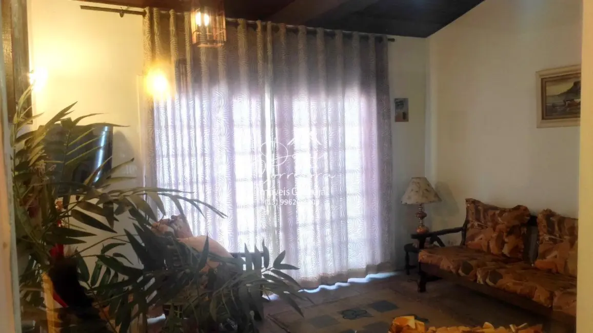 Sobrado com 7 quartos à venda, 350m2 em Jardim Virgínia, Guaruja - SP - imagem 3 Foto 3 de Sobrado com 7 quartos à venda, 350m2 em Jardim Virgínia, Guaruja - SP