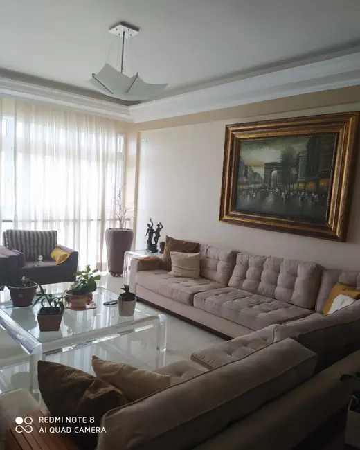 Apartamento com 4 quartos à venda, 220m2 em Pitangueiras, Guaruja - SP - imagem 3 Foto 3 de Apartamento com 4 quartos à venda, 220m2 em Pitangueiras, Guaruja - SP