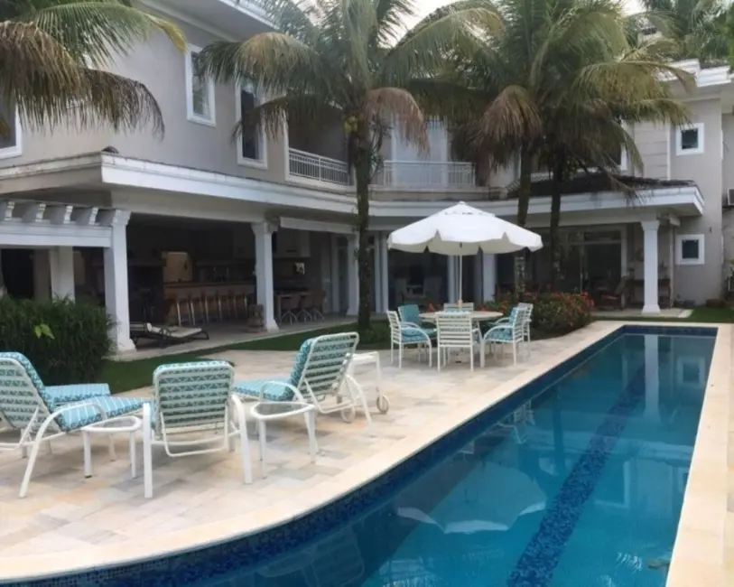 Sobrado com 7 quartos à venda e para alugar, 625m2 em Acapulco, Guaruja - SP - imagem 6 Foto 6 de Sobrado com 7 quartos à venda e para alugar, 625m2 em Acapulco, Guaruja - SP