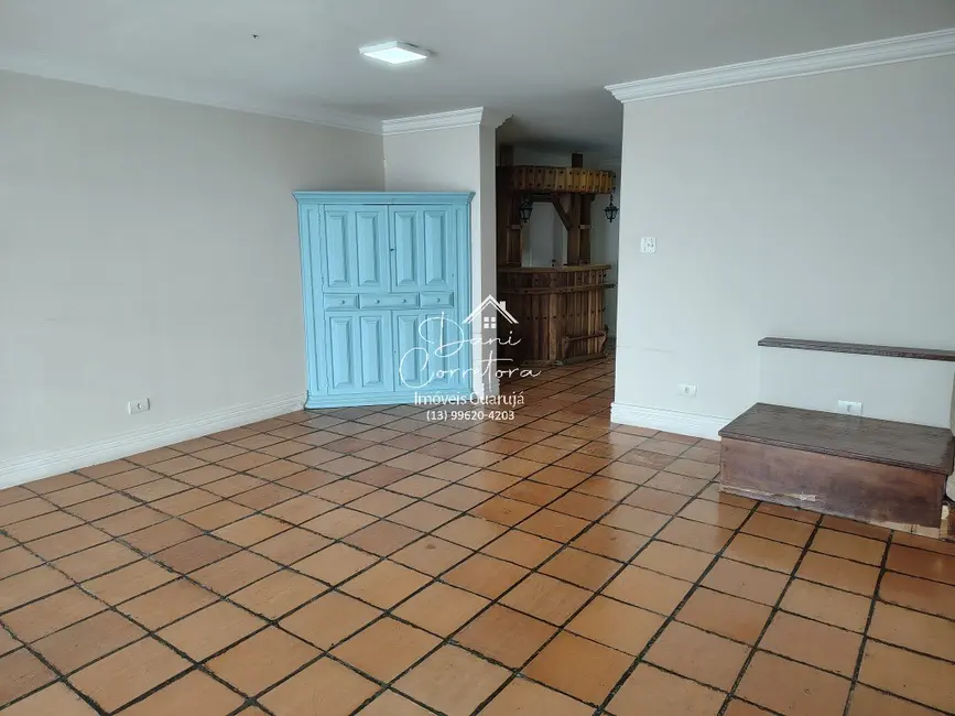 Foto 8 de Apartamento com 4 quartos para alugar, 220m2 em Pitangueiras, Guaruja - SP