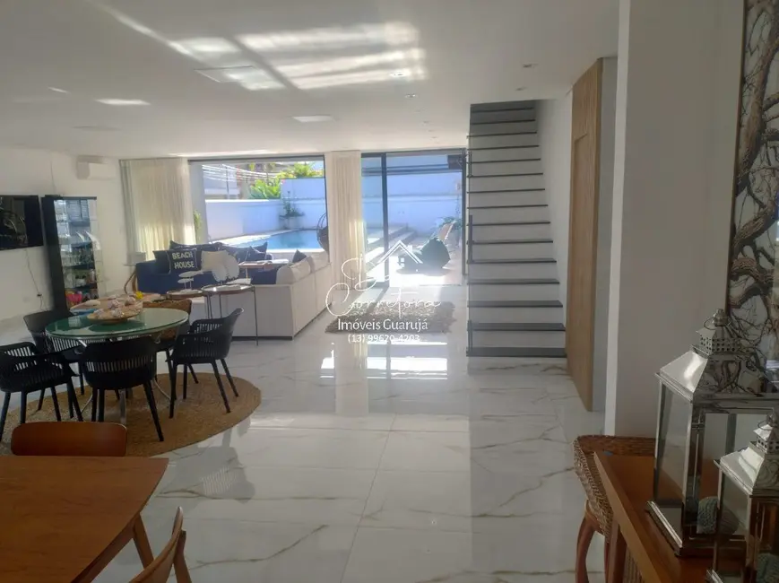 Sobrado com 5 quartos à venda e para alugar, 480m2 em Acapulco, Guaruja - SP - imagem 5 Foto 5 de Sobrado com 5 quartos à venda e para alugar, 480m2 em Acapulco, Guaruja - SP