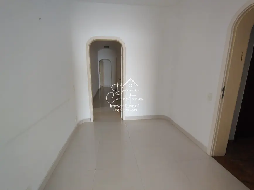 Apartamento com 3 quartos à venda, 226m2 em Pitangueiras, Guaruja - SP - imagem 9 Foto 9 de Apartamento com 3 quartos à venda, 226m2 em Pitangueiras, Guaruja - SP